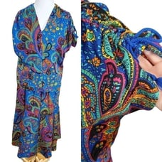 Vintage 70s Colorful Paisley Midi Skirt Set Sz Large Blue Short Sleeve Retro