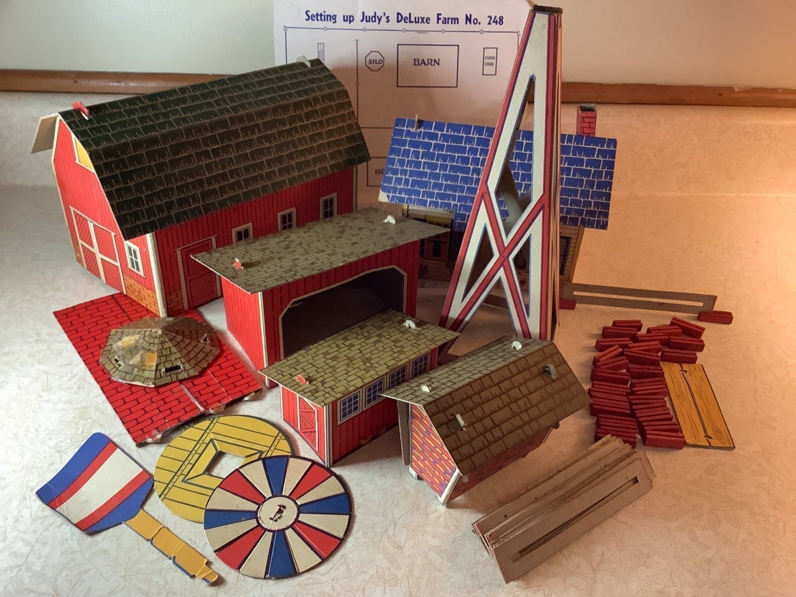 Judy’s Deluxe Farm No. 248/Vintage/1950’s/Playset/Preowned/Read