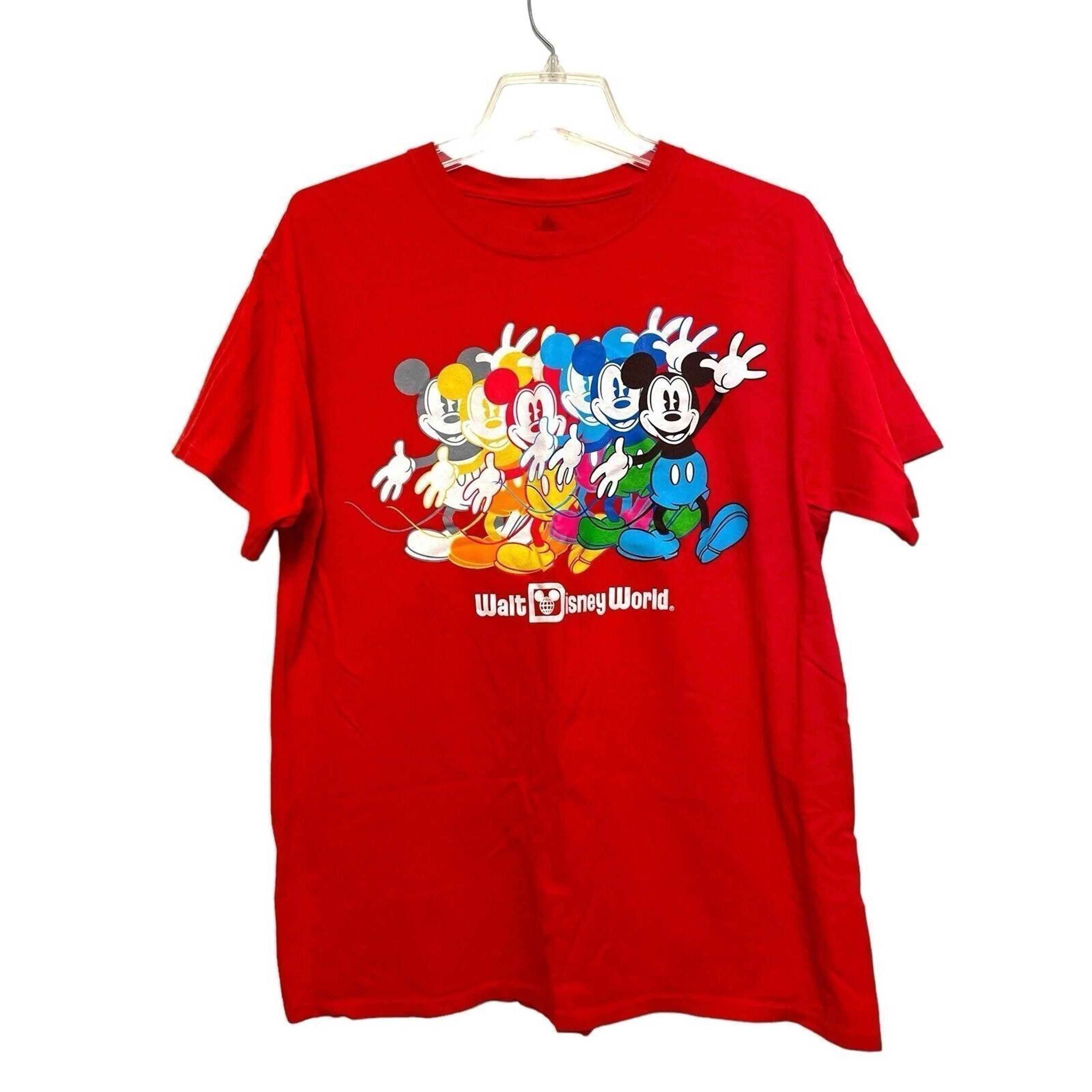 Walt Disney World Mickey Short Sleeve T-shirt Men Size Large Red Cotton Jersey