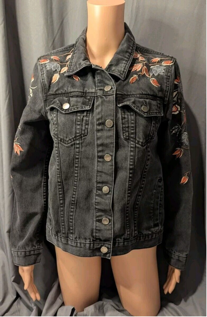 Velvet Heart Denim Black Jacket Woman's Small Embroidered