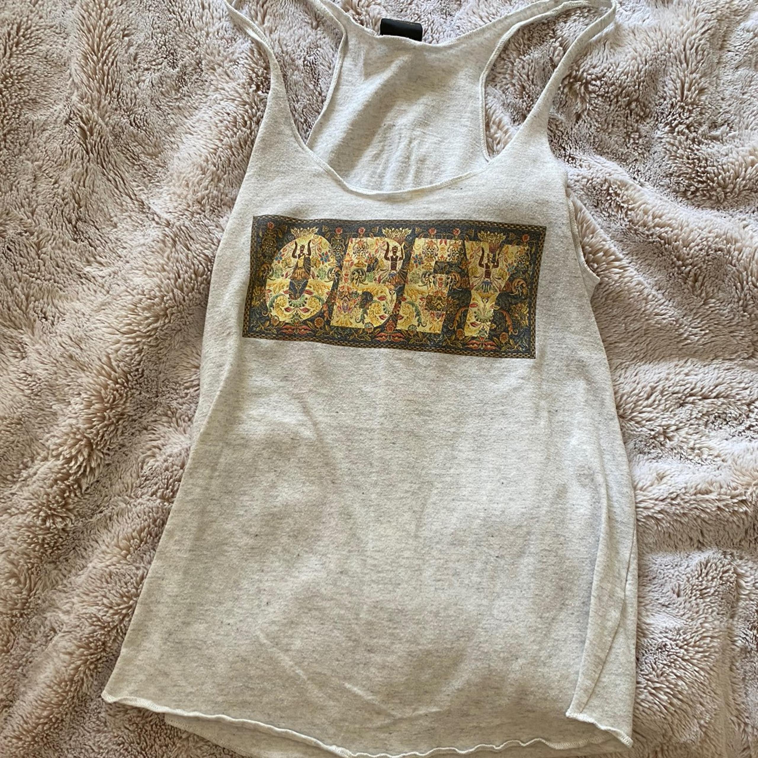 obey tank