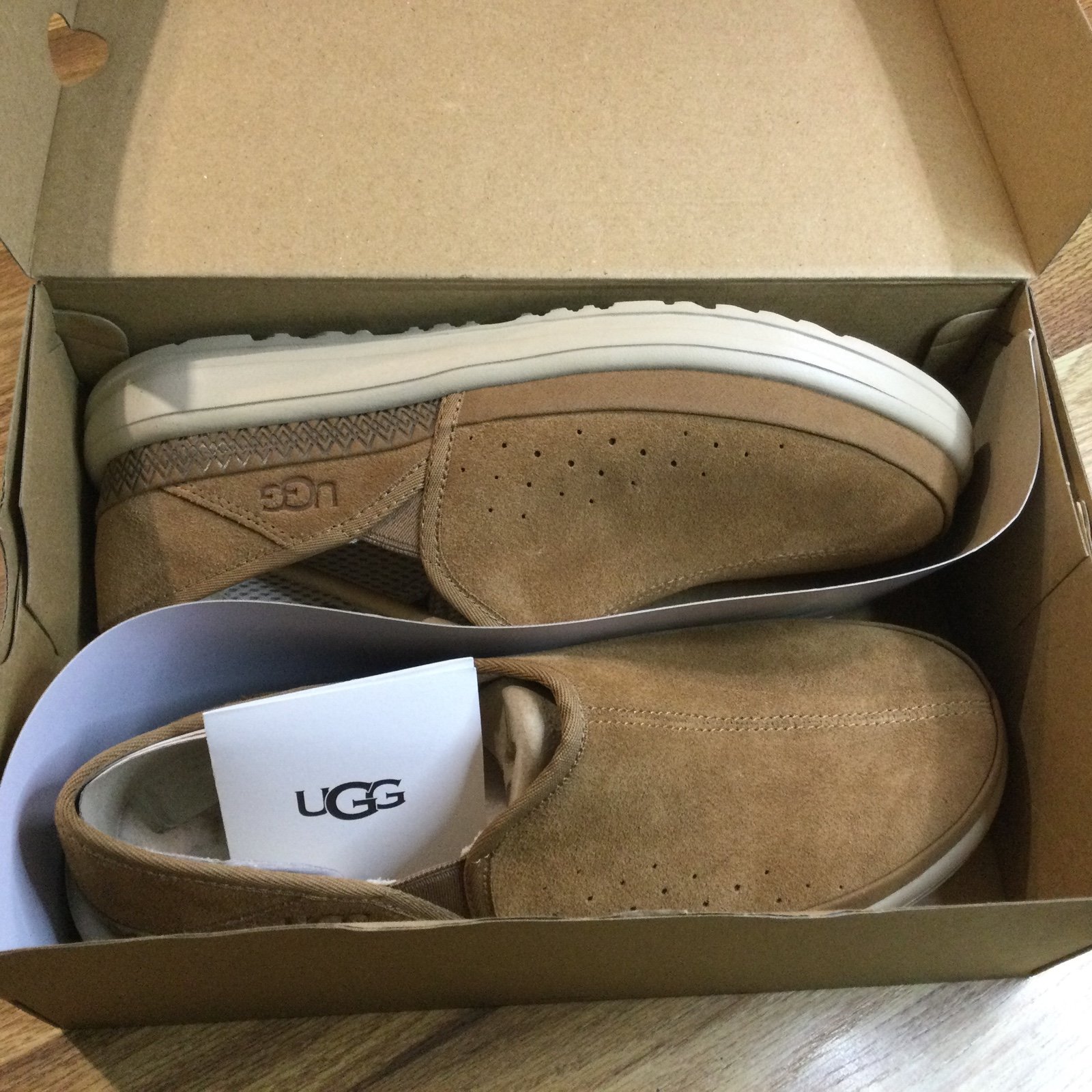 UGG Men’s Kick It Slip On - NIB