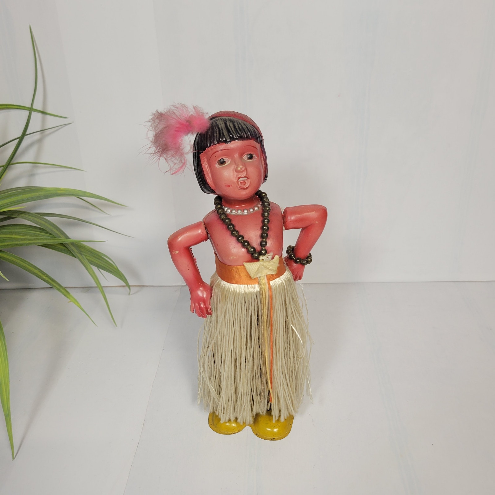 Vintage Wind-up Hawaiian Hula Girl, Celluloid & Tin Toy Working