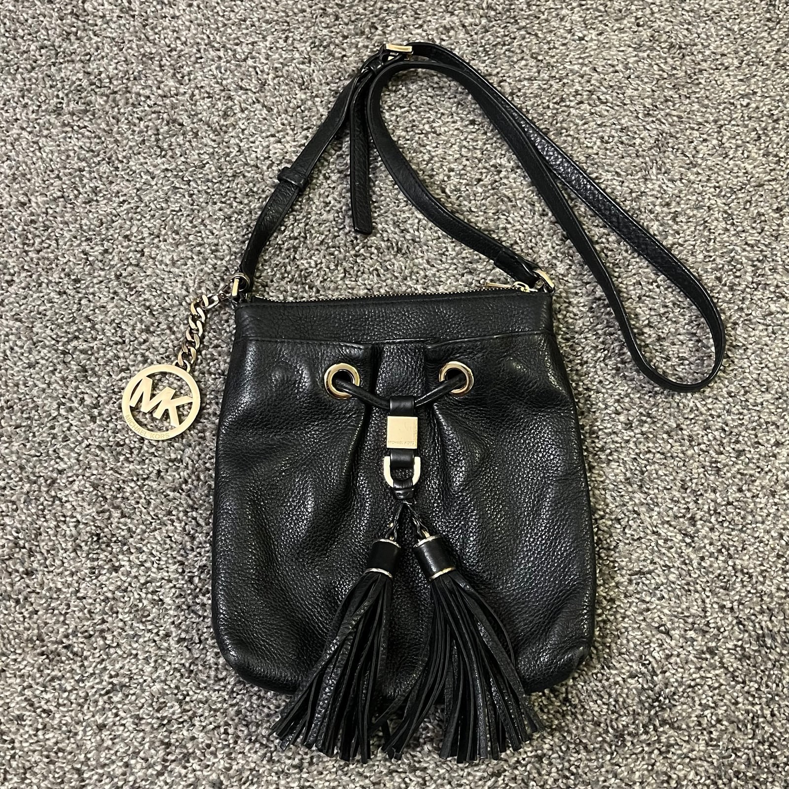 Michael Kors Camden Black Leather Crossbody Bag Tassel Michael Kors Purse Charm