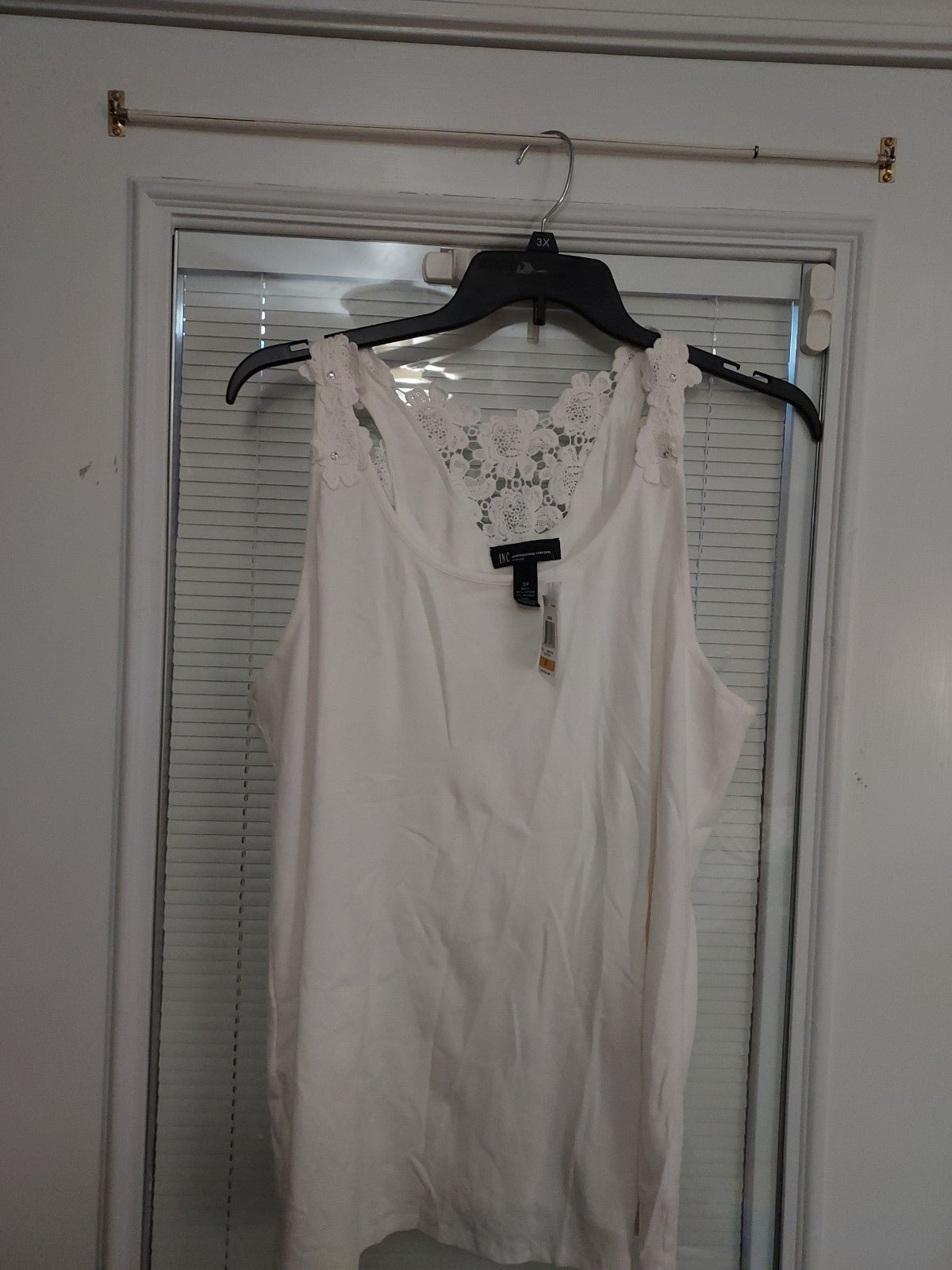 NWT INTERNATIONAL CONCEPTS WOMAN PLUS SIZE 3X WHITE CROCHET BACK TANK