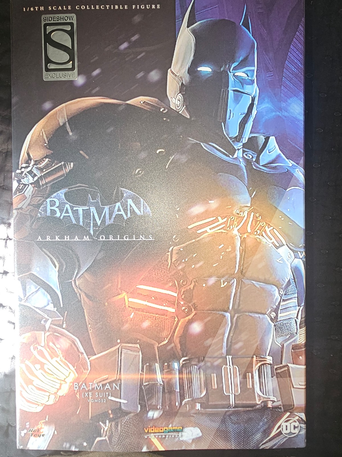 Hot toys vgm052 batman xe suit