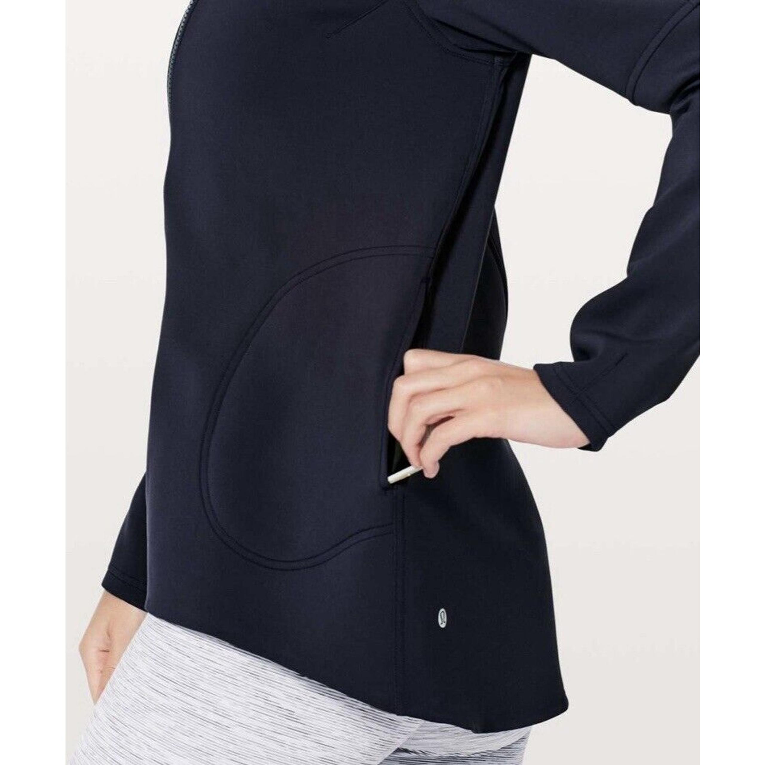 Women's Lululemon Embrace The Space Hoodie Midnight navy Luxtreme Size 4