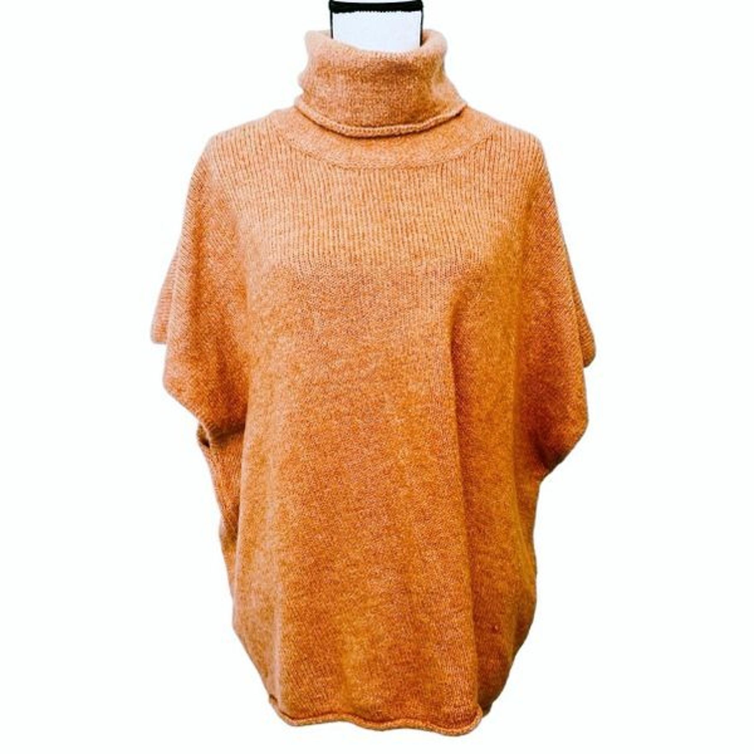 NWT Universal Thread OSFM Acrylic Turtle Neck Knit Poncho Sweater