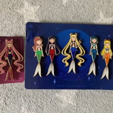 halfyashy sailor scouts pin set