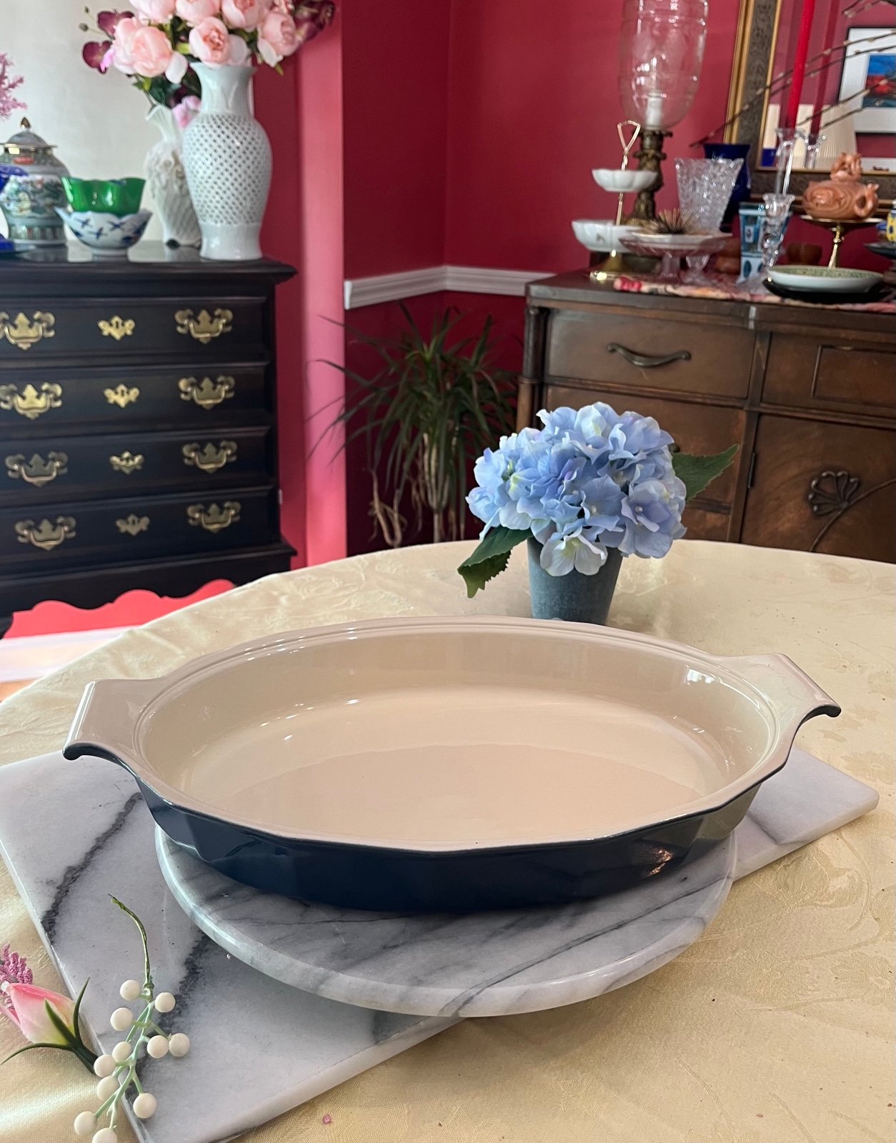 Emile Henry France Navy Oval 15”Casserole, Williams Sonoma Handles 01.76