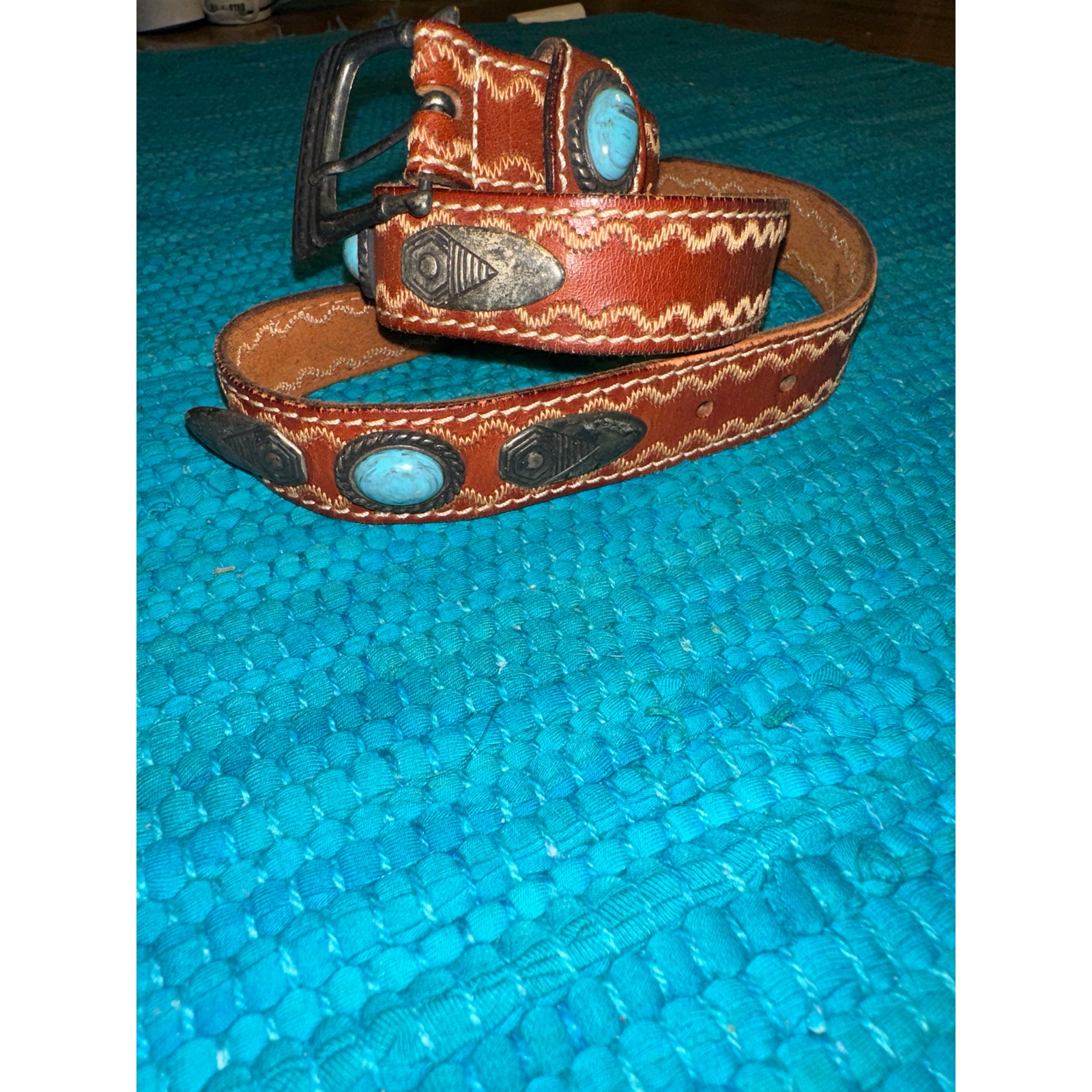 VINTAGE 80's HEAVILY STITCHED LEATHER BELT WITH TURQUOISE STONES & STUDS