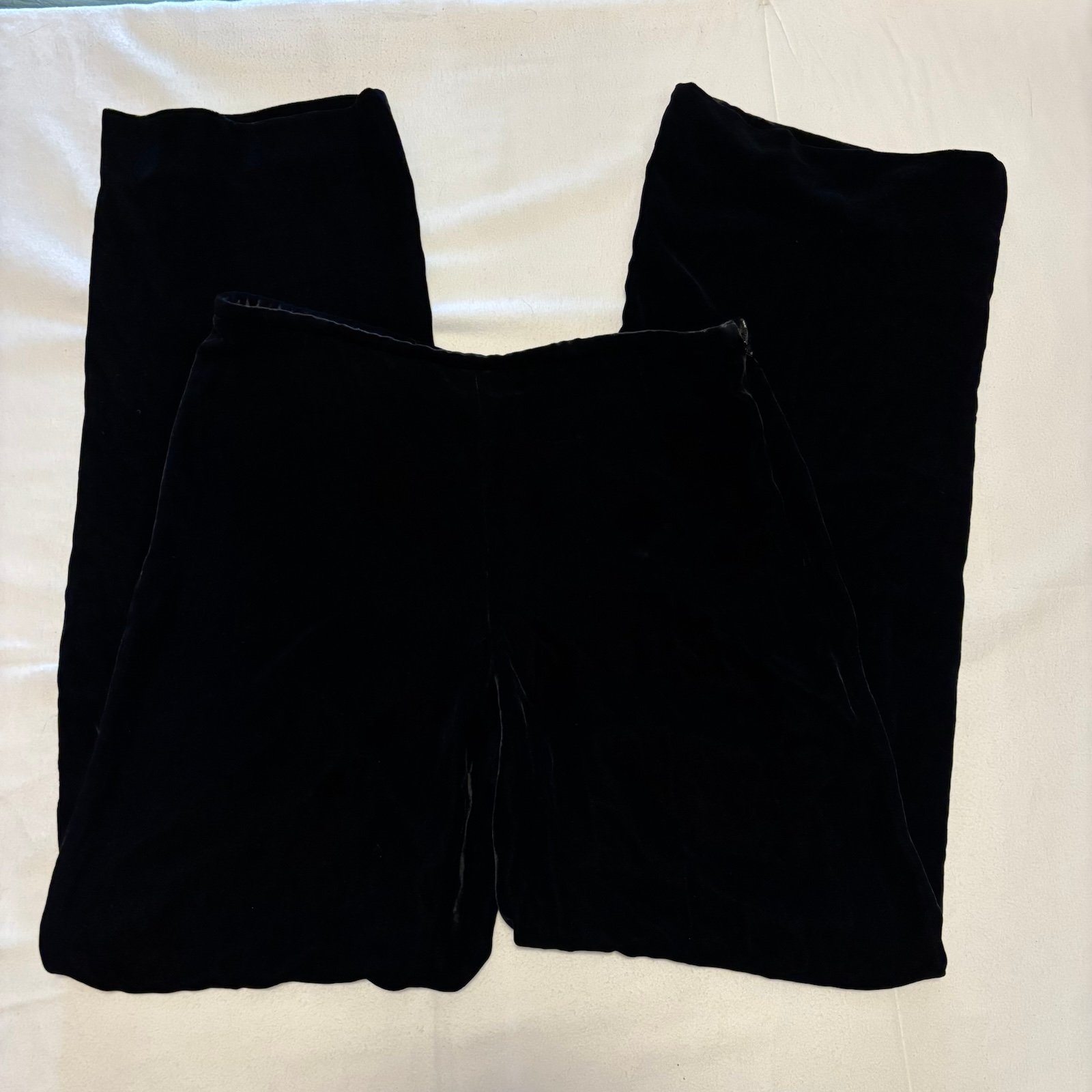 Vintage Armani Collezioni Women's 6 Velvet Silk Blend Wide Leg Pants Black