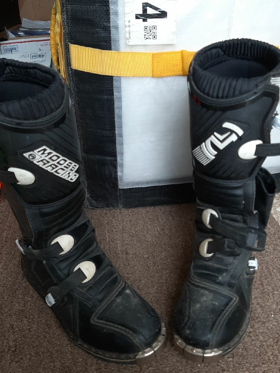 boots size 7 moose racing boots