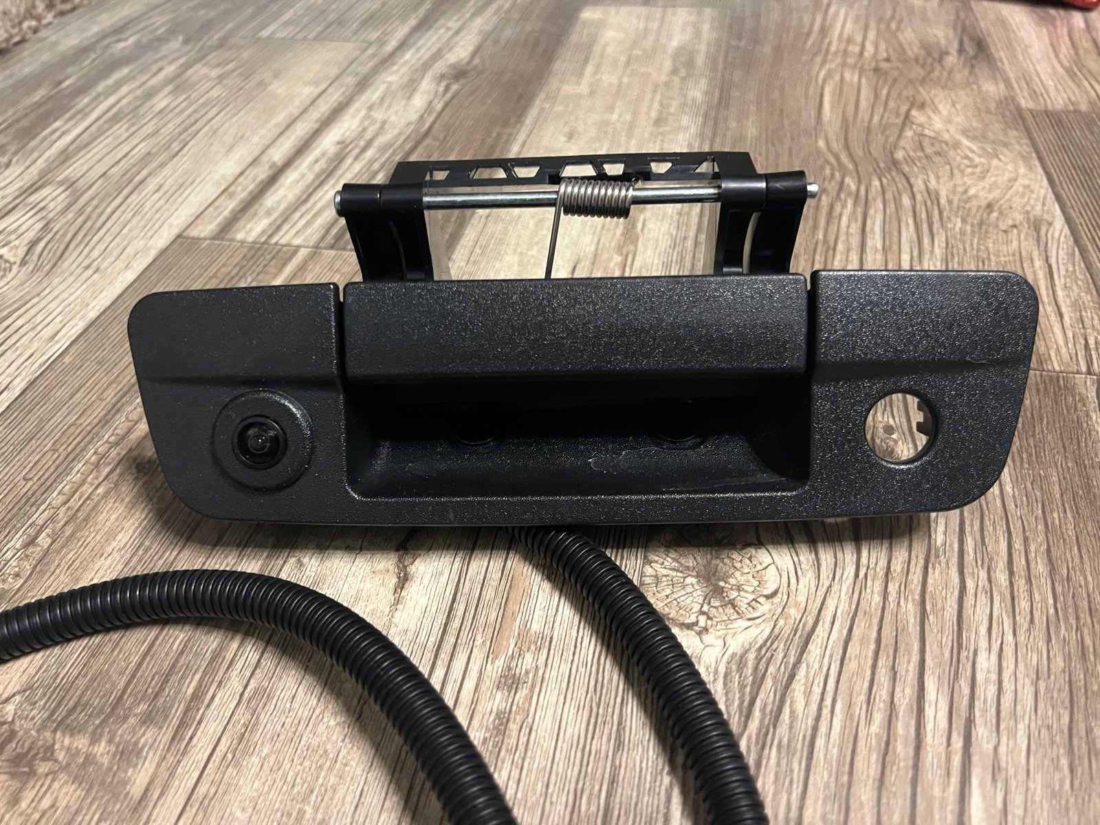 Rostra 250-8652 2010-2017 Dodge Ram Tailgate Handle Camera