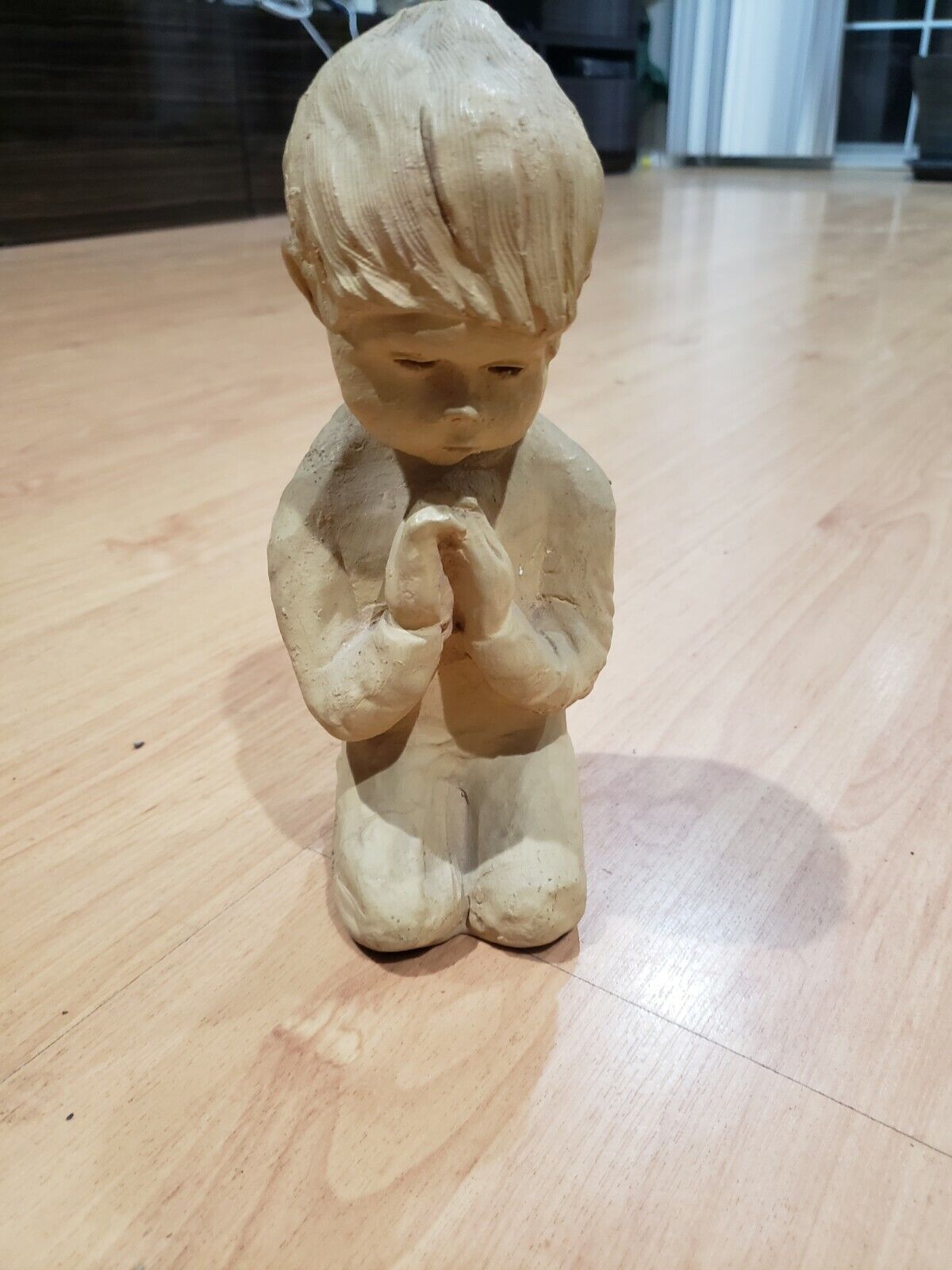 VINTAGE DAVE GROSSMAN DESIGNS YOUNG BOY PRAYING Figurine