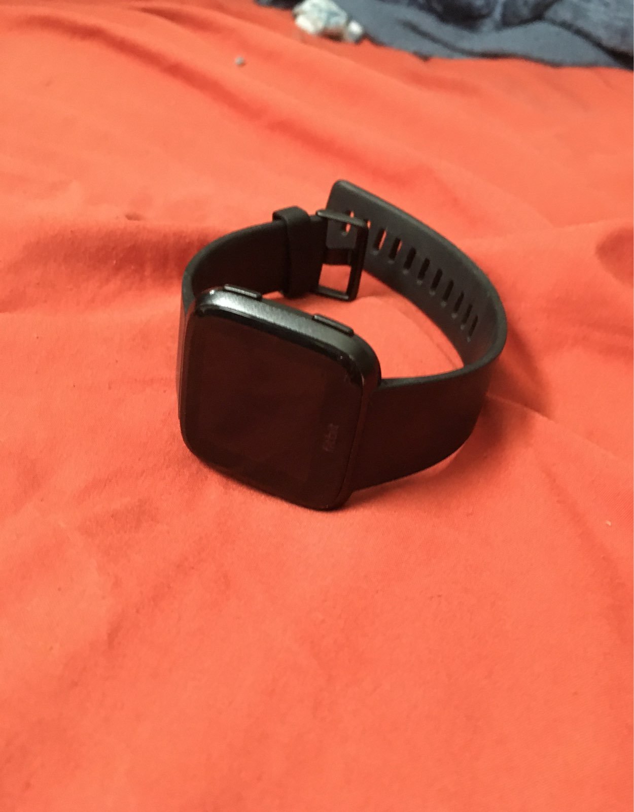 Fitbit Versa Smartwatch