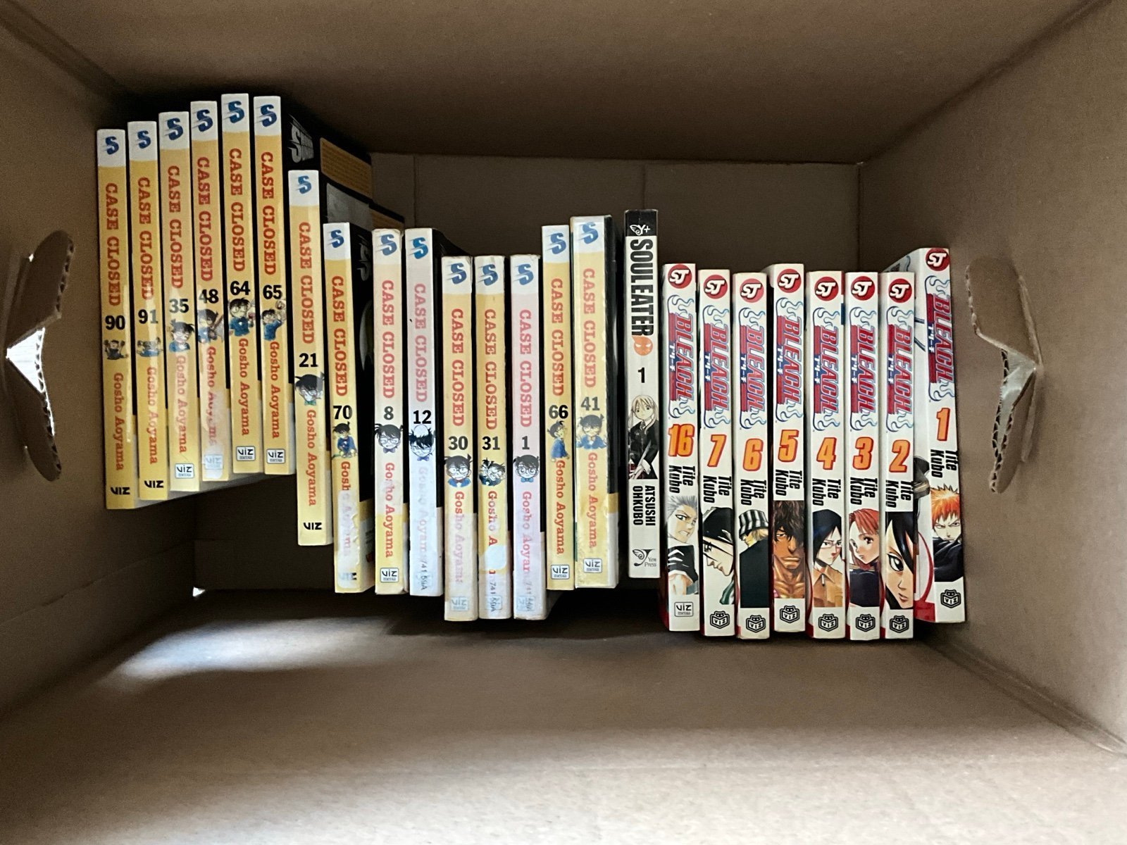 Shounen shonen Manga Case Closed Soul Eater Bleach LOT