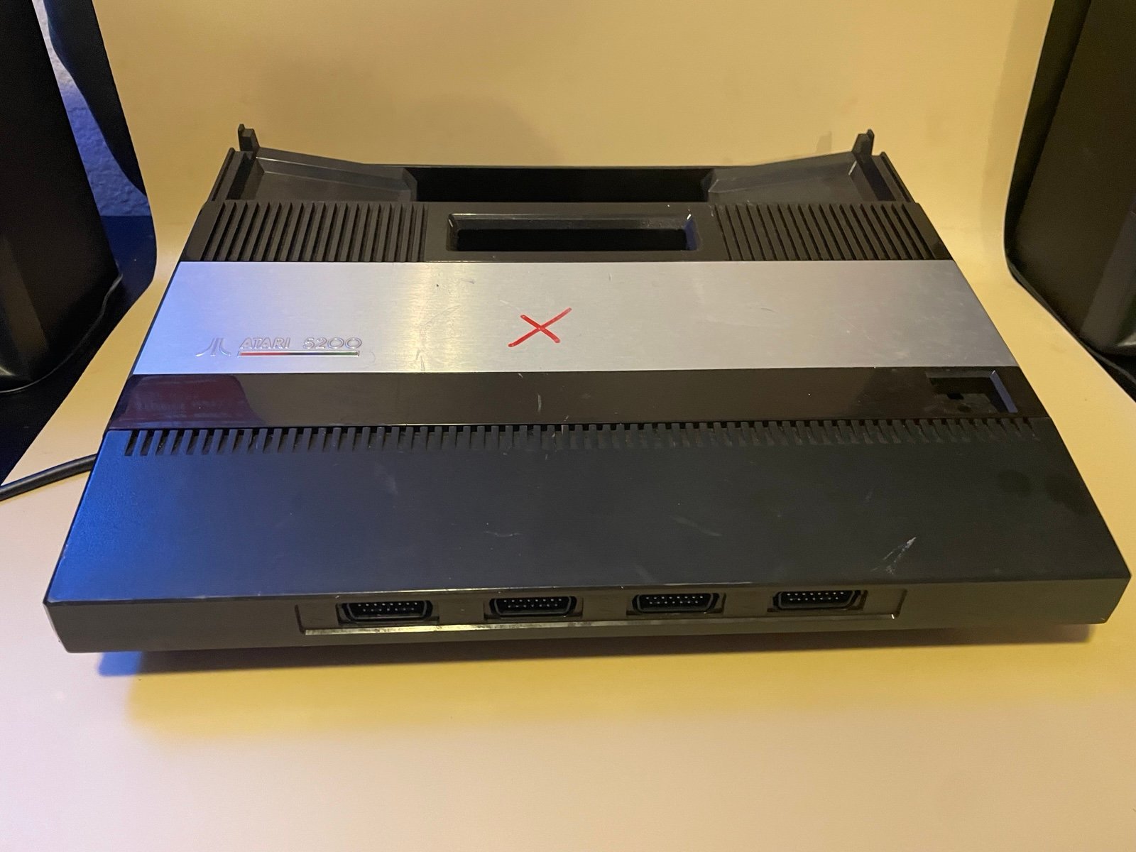 Atari 5200 - Video Game Console Black no remote