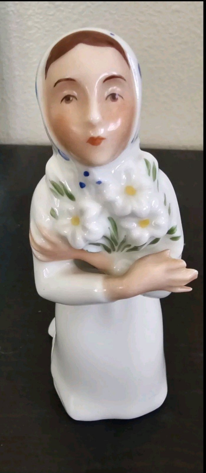 Vintage BOEHM Lady Praying Porcelain Female 5 Tall