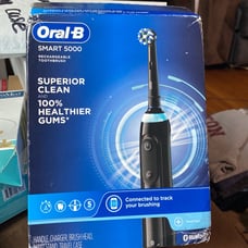 Oral-B Smart 5000 Rechargable Toothbrush-New Open Box