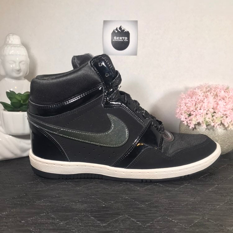 nike wedge trainers uk