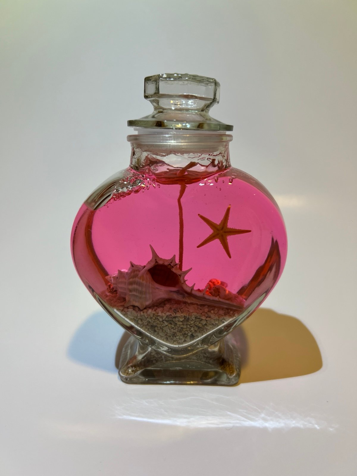 Ocean-Themed Gel Candle In Heart Shaped Jar- Scented & Handcrafted Gift (Pink)