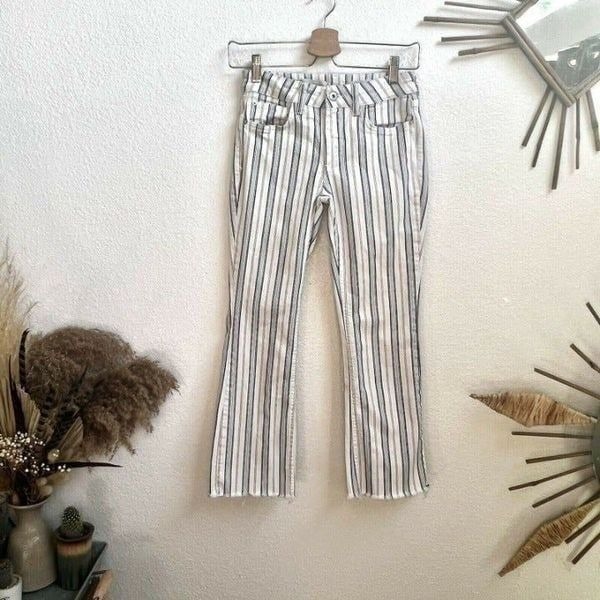 Pilcro and the Letterpress Cream Blue Stripe High-rise Bootcut Raw Hem Size 25