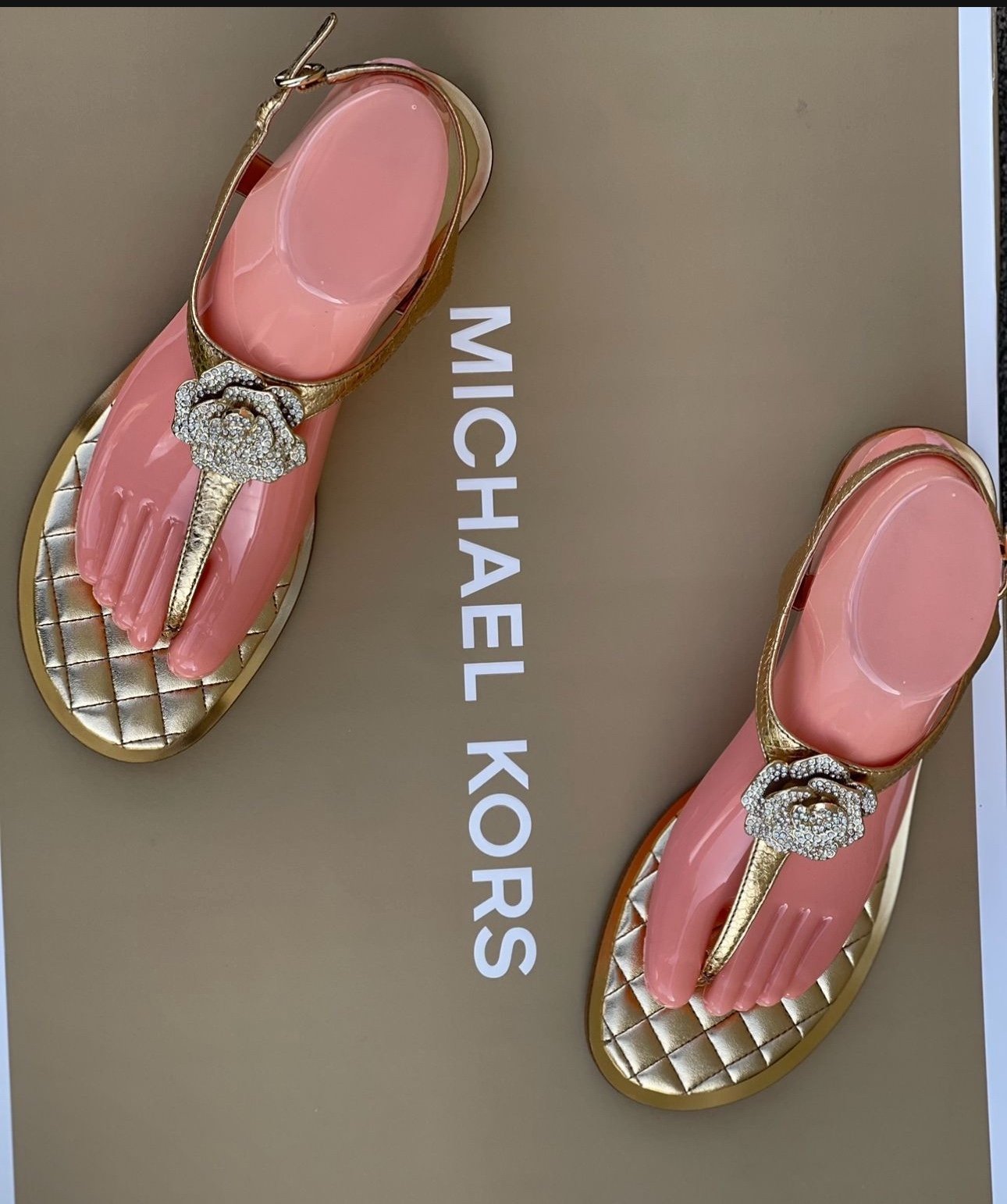 Michael Kors Lucia Thong Sandals Size 9