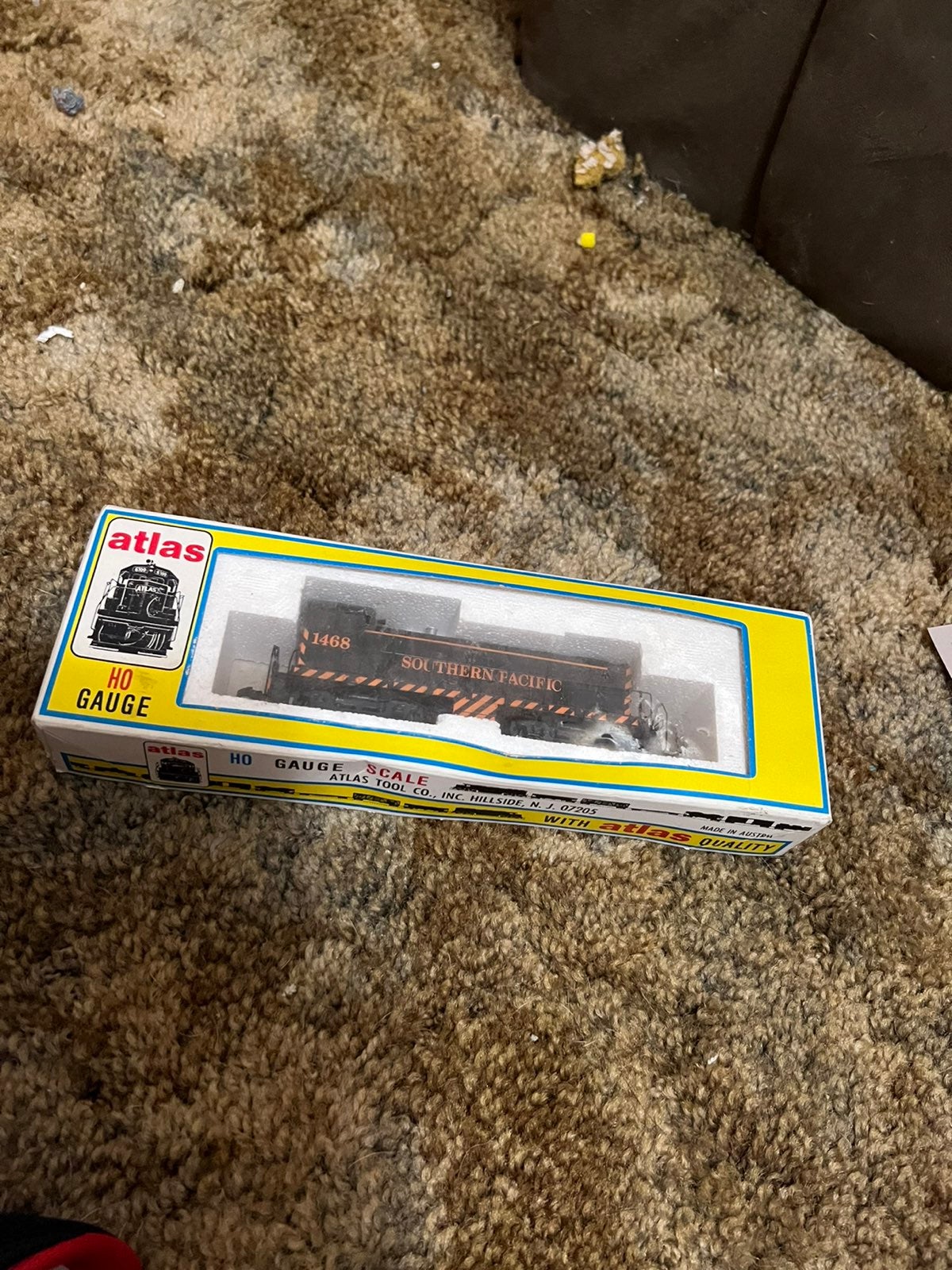 Atlas southern pacific vintage train engine