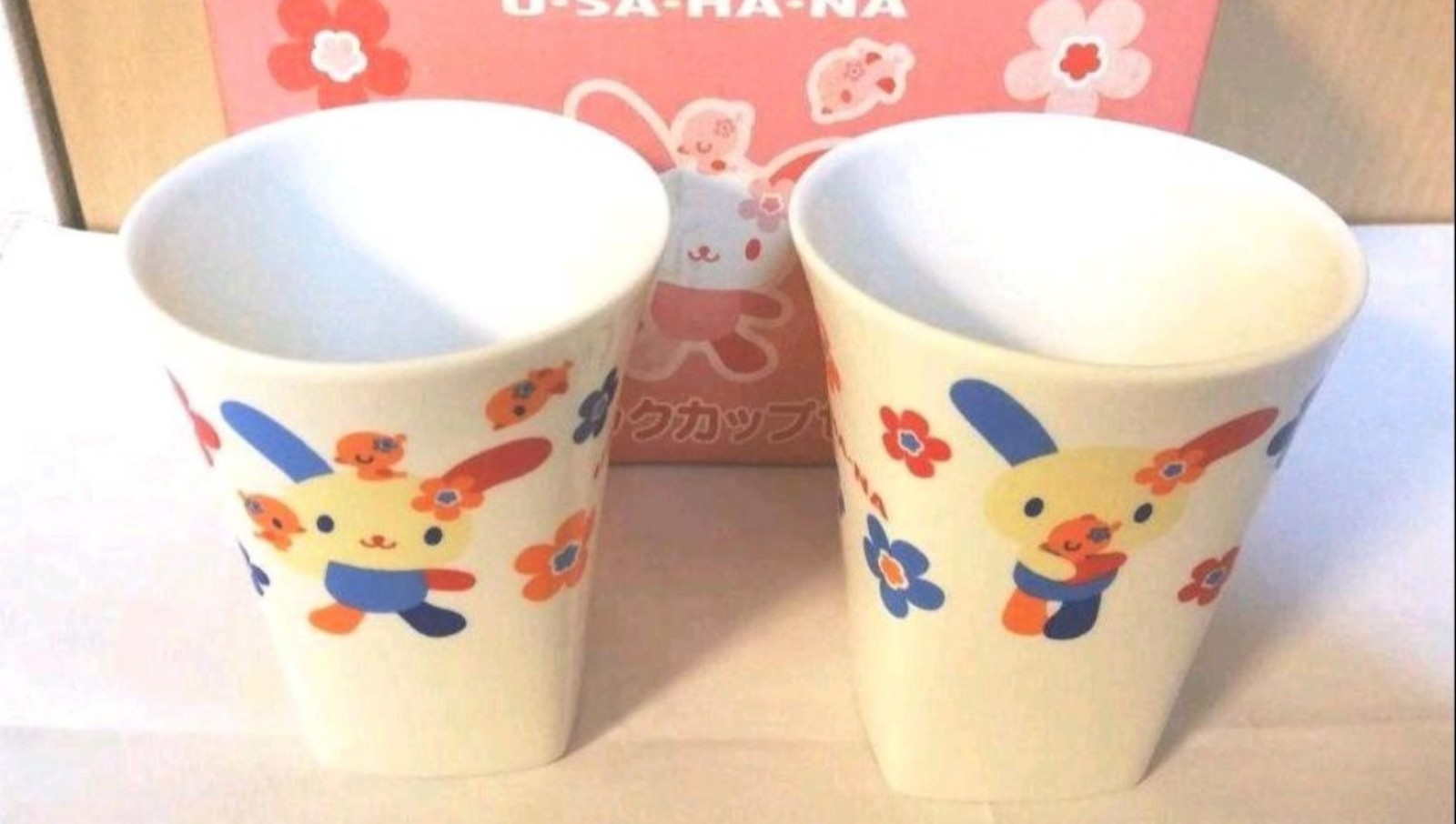 Usahana y2k vintage cup set