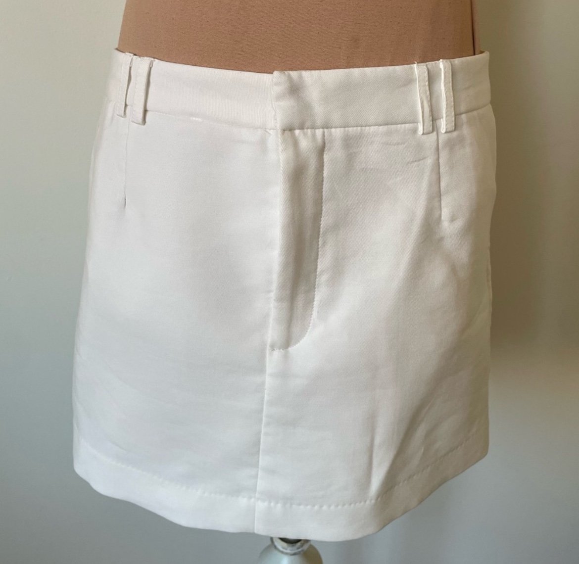 Parentezi White Techy Suiting Alda Mini Skirt EUC Size Medium