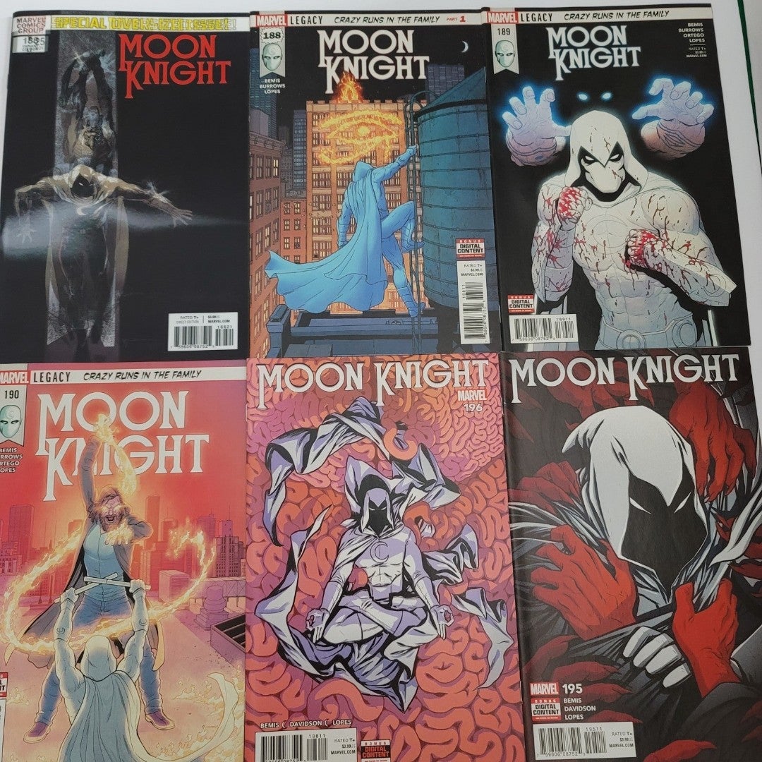 Moon Knight Comic Bundle w/key issues