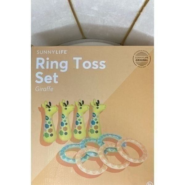 Ring Toss Game Giraffe