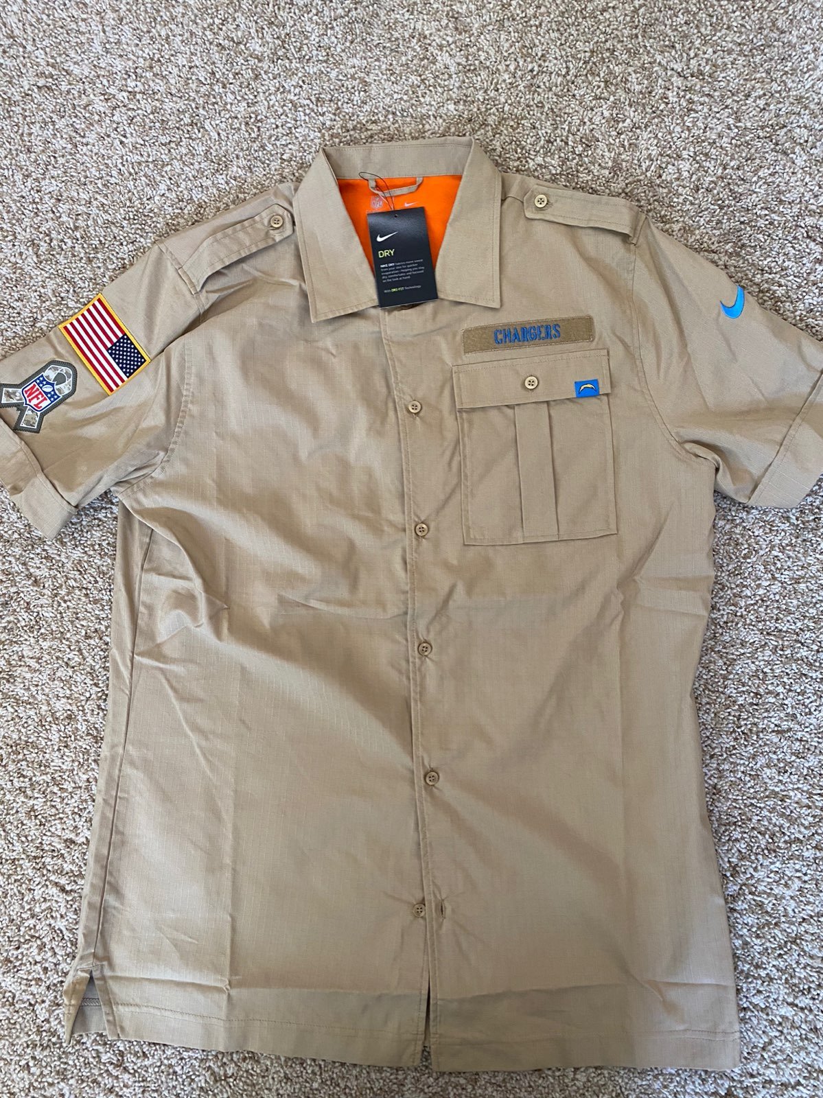 Nike LA Chargers Salute To Service Butto