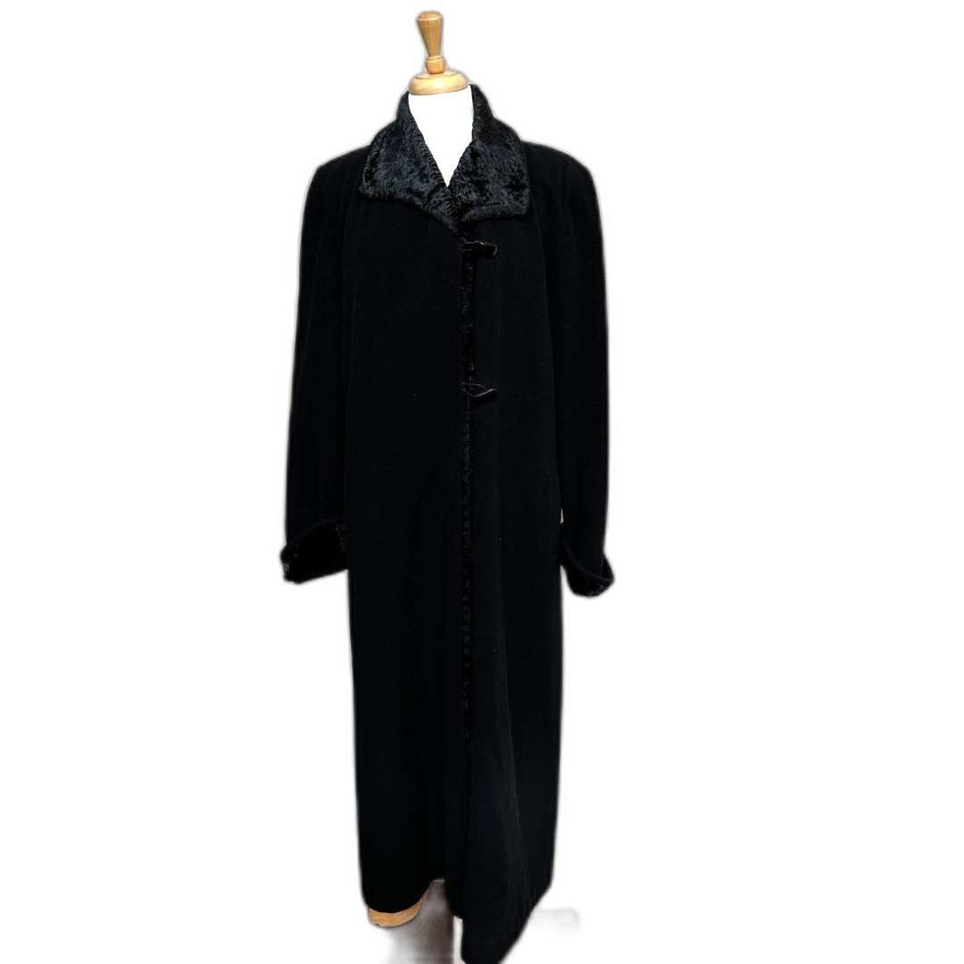 Madeline by Alorna Vintage Black Pure Wool Overcoat - Women 14 - Formal Classic