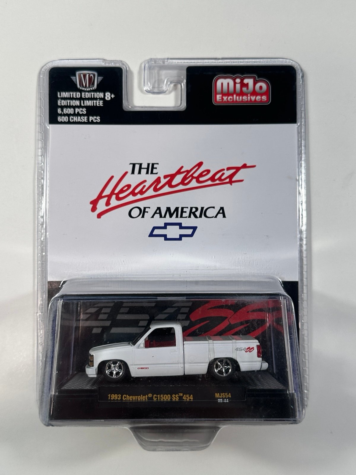 M2 Machines 1993 Chevrolet C1500 SS 454