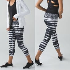 Lululemon | Shady Palms Wunder Under Crop Size 6