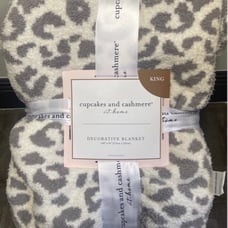HTF king cupcakes and cashmere leopard blanket! 108 x 90 grey and white colors