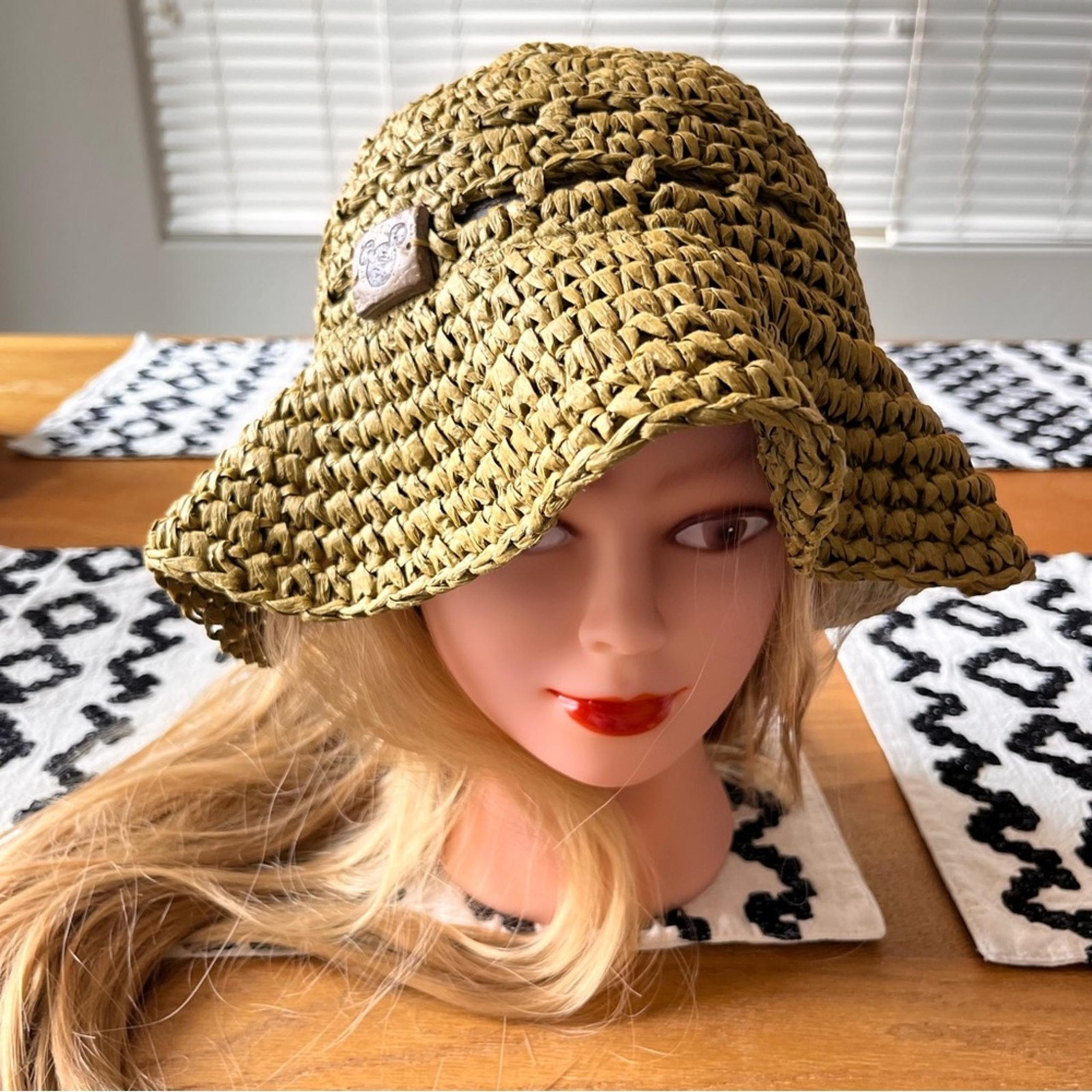 Walt Disney World Resort Sun Bucket Hat Woven paper adult one size boho