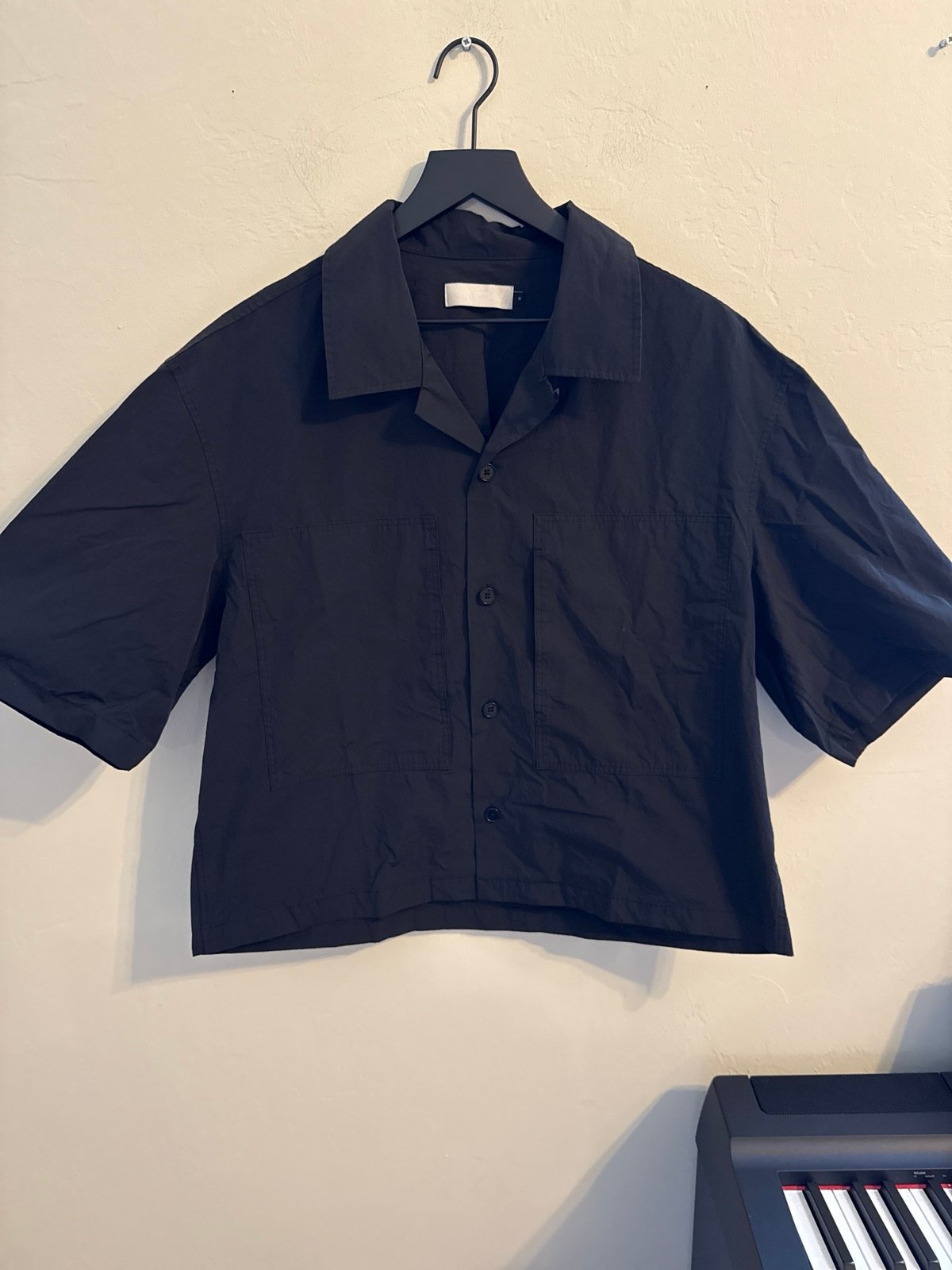 Amomento cropped shirt