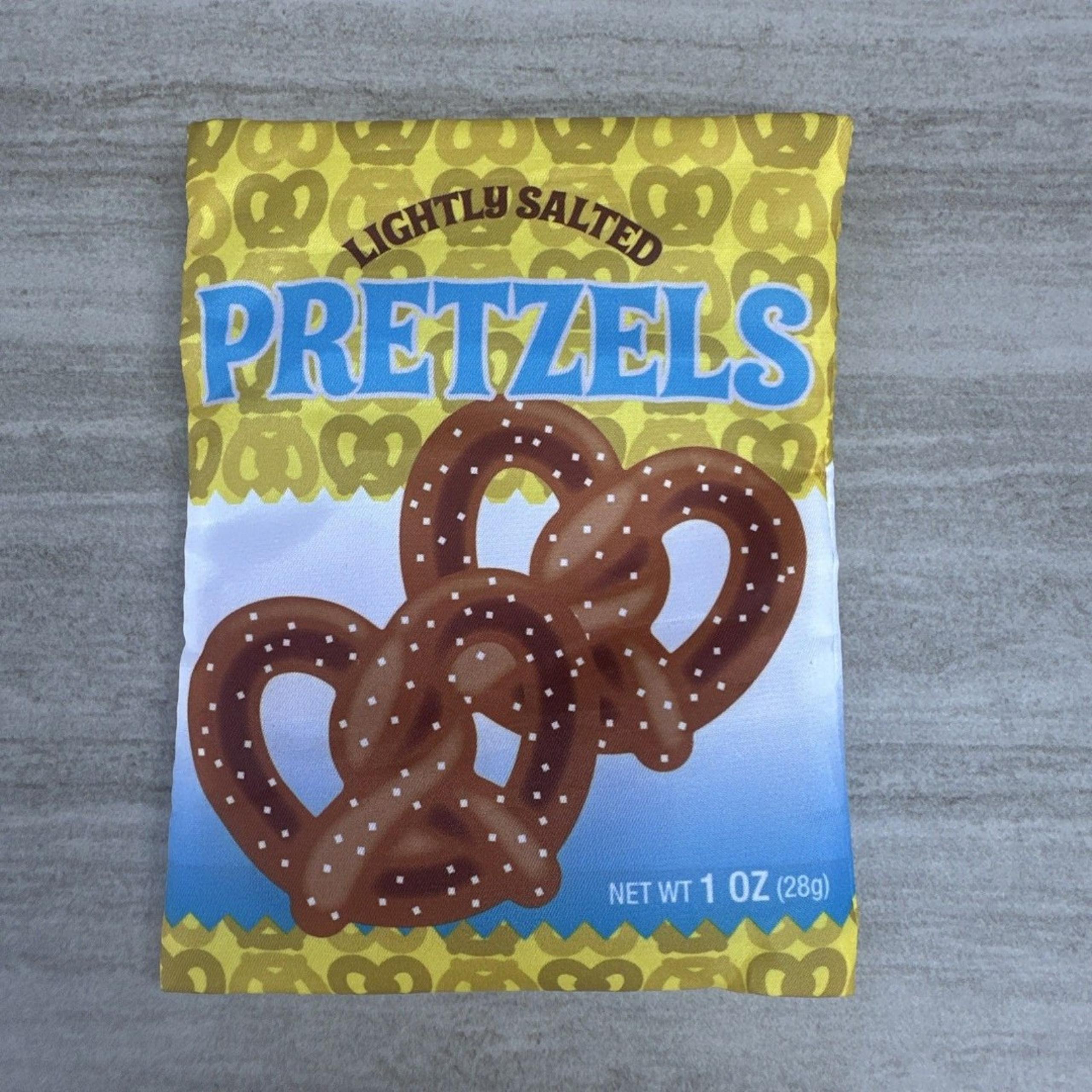 Play Food Melissa & Doug Discontinued Lightly Salted Pretzel & Fabric Bag