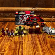 LEGO Super Heroes: The Hulk Buster Smash (#76031)