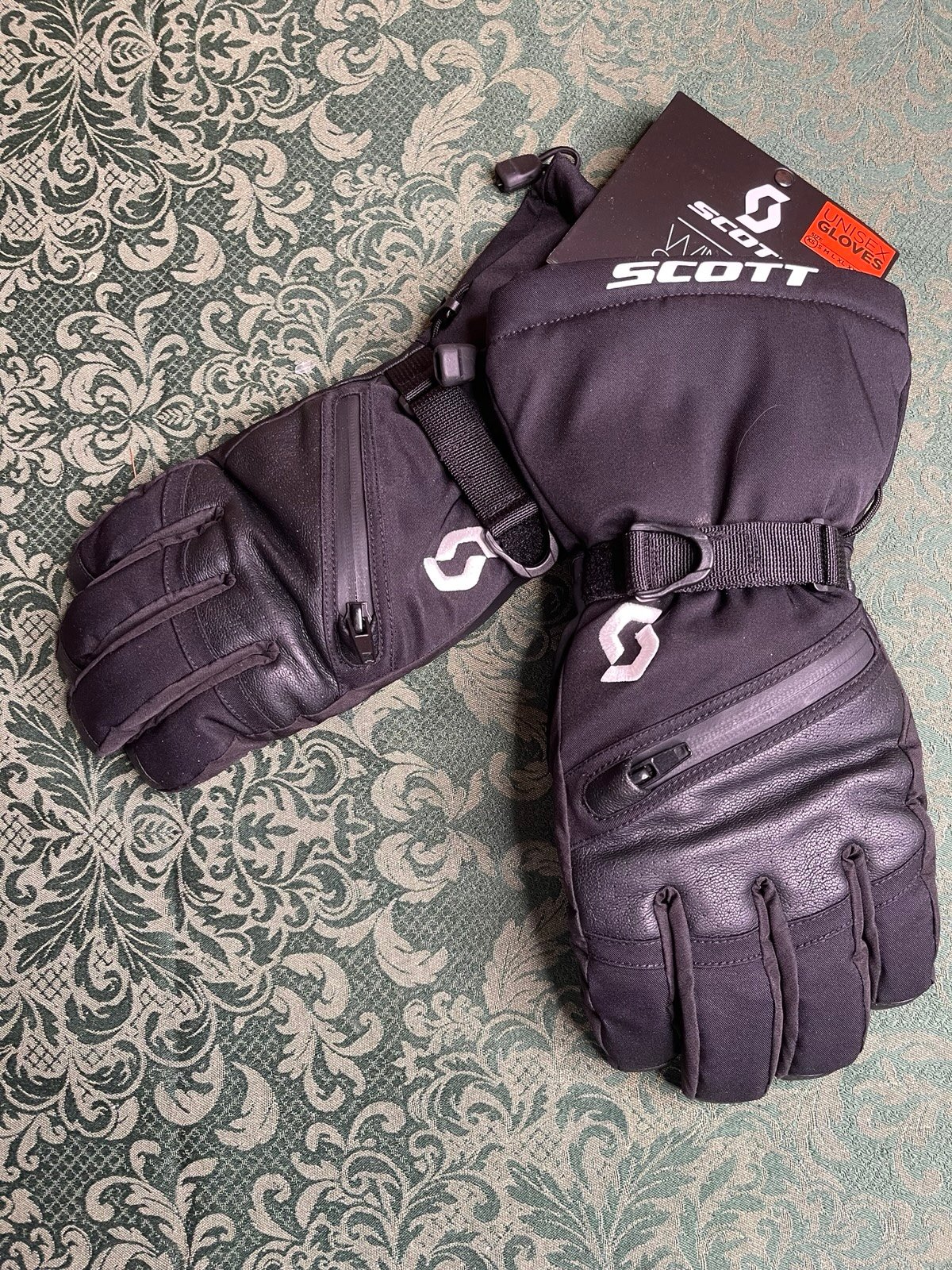 NWT XS SCott ultimate artic glove zip pocket leather smart fingertips phone