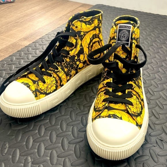 NEW Versace Barocco High Tops EU 43