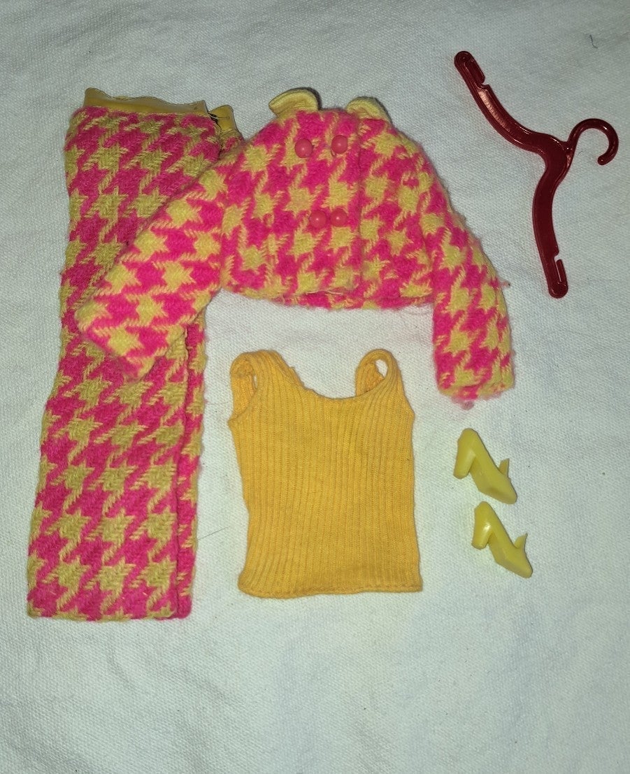 Vintage barbie CHECK THE SUIT outfit japan