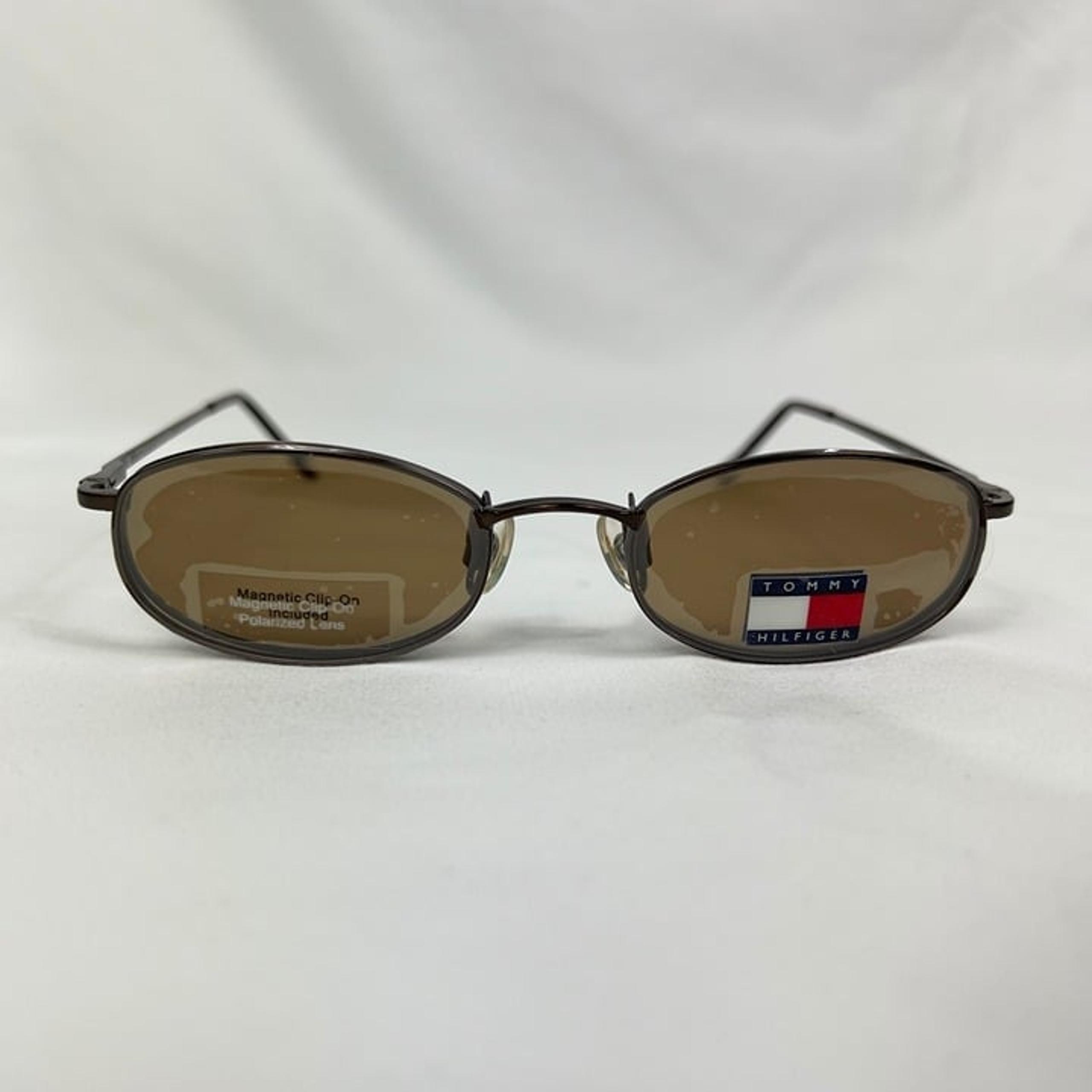Tommy Hilfiger Sunglasses Womens 49 mm Brown Oval Polarized Magnetic Clip On