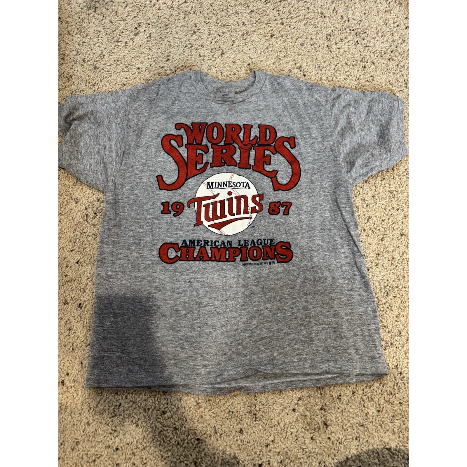 Vintage MINNESOTA TWINS World Series Champions Shirt Size XLarge 1987