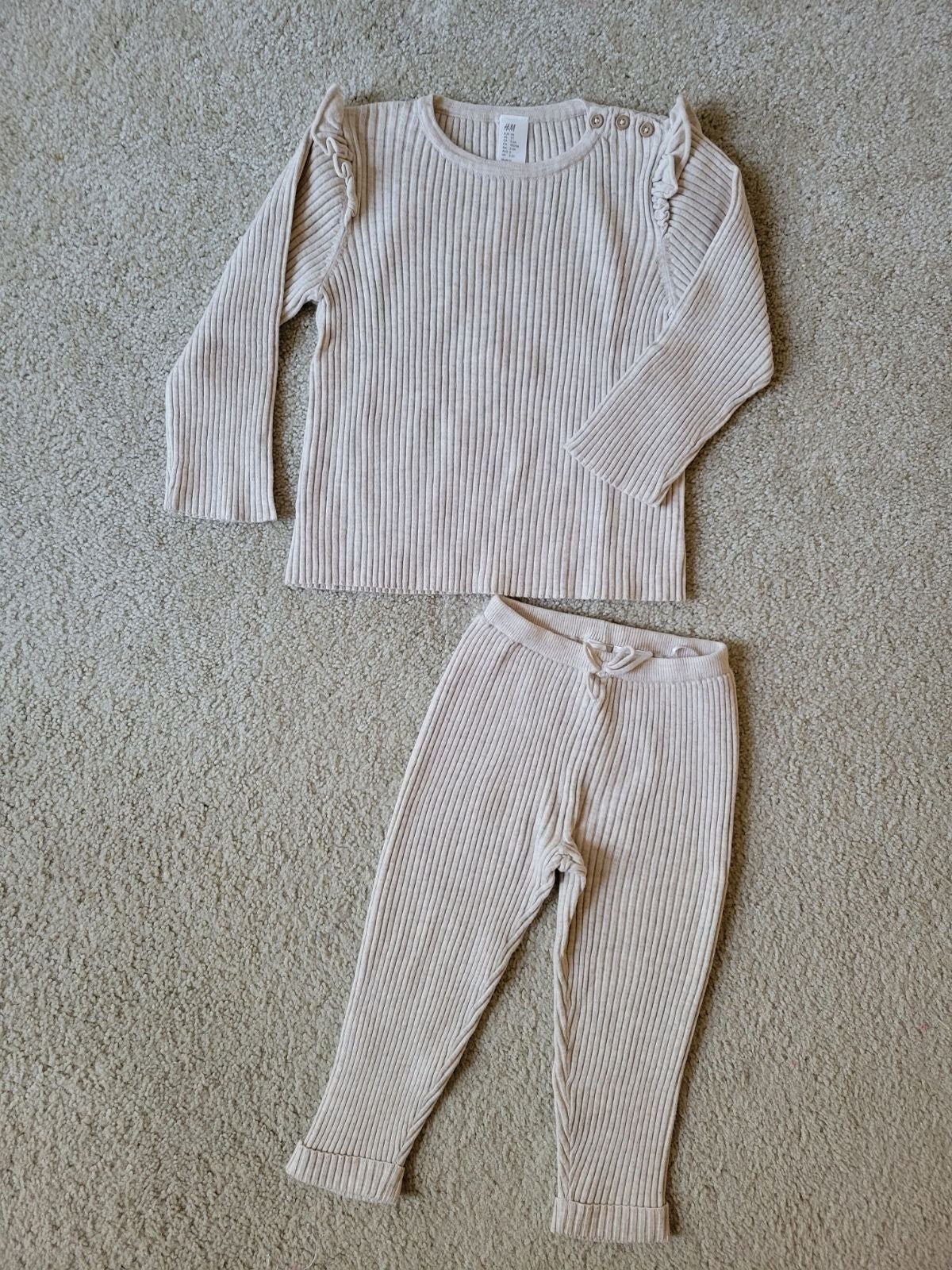 hm kids girls outfit set. Size 2t
