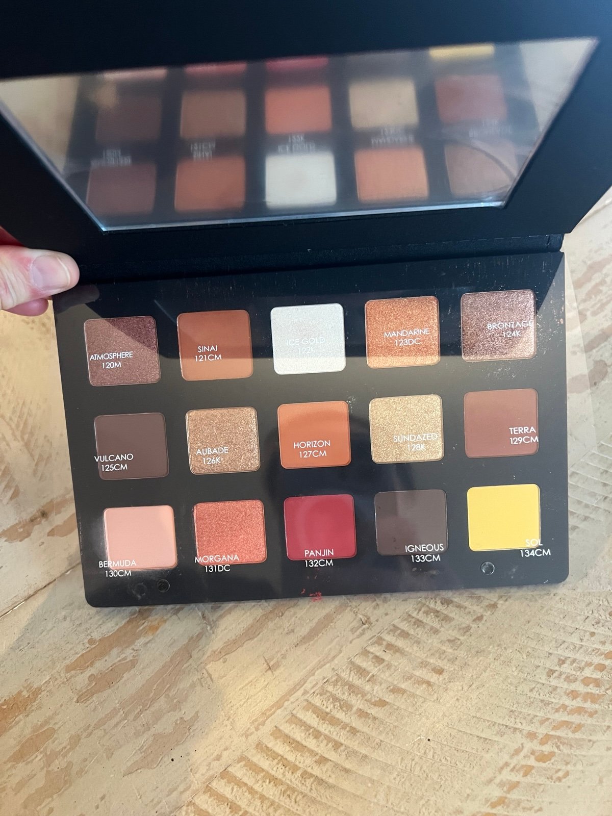 Natasha denona sunset palette