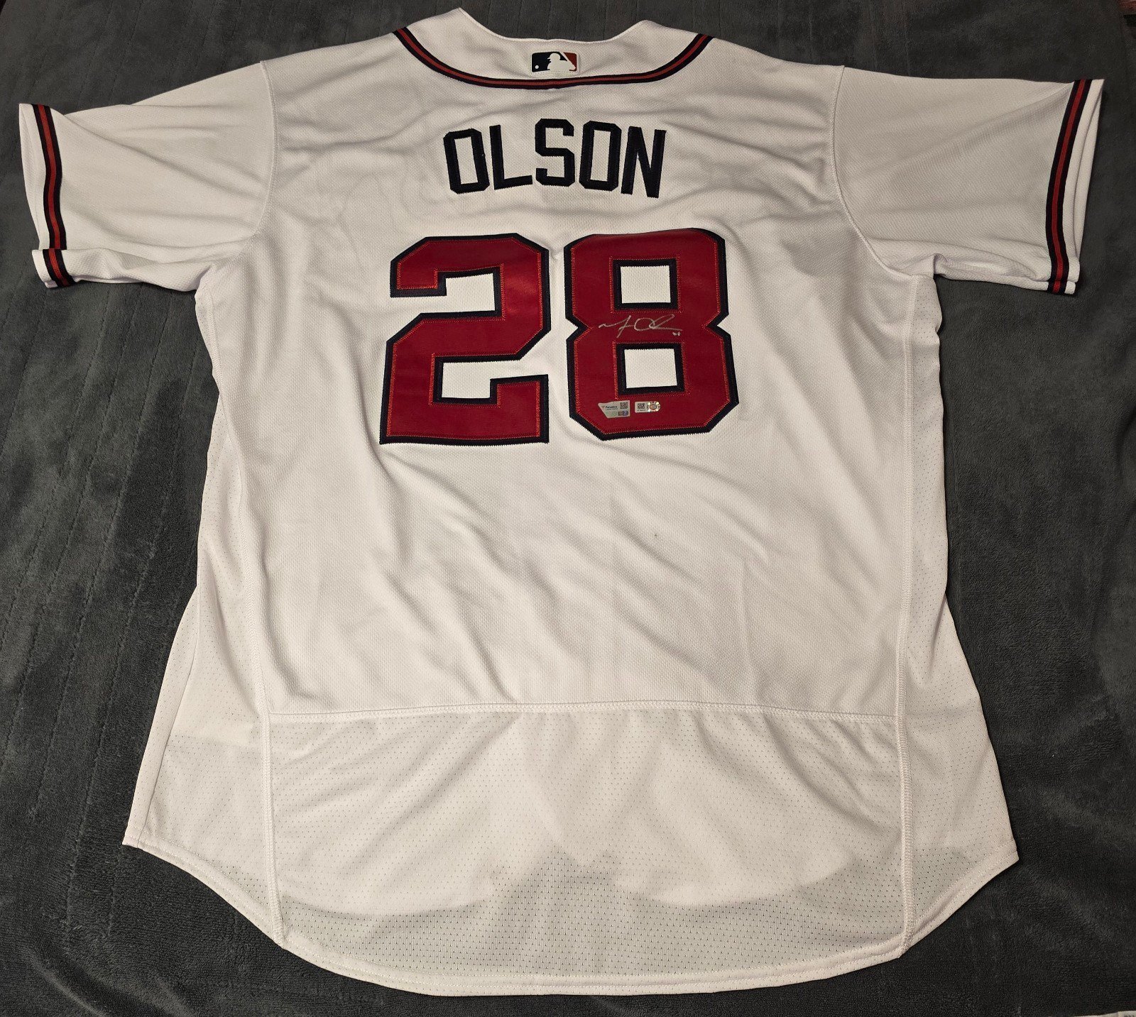 Matt Olson Nike Authentic Signed Jersey Size 48